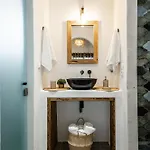 Yria Traditional House * Vívlos